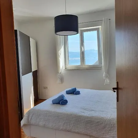 Apartman Lofos